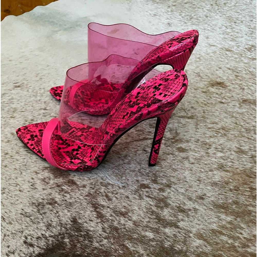Shoe Dazzle. 5 inches